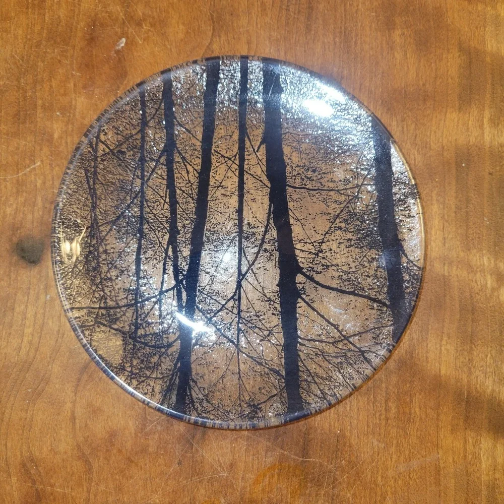 Clear Glass Plate With Dark‎ Woods Design